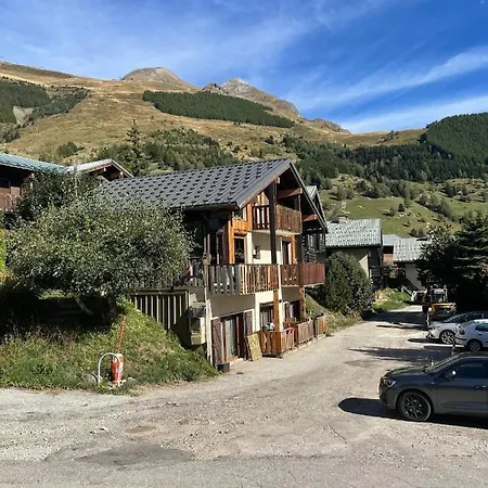 Apartment Dans Chalet Au Calme